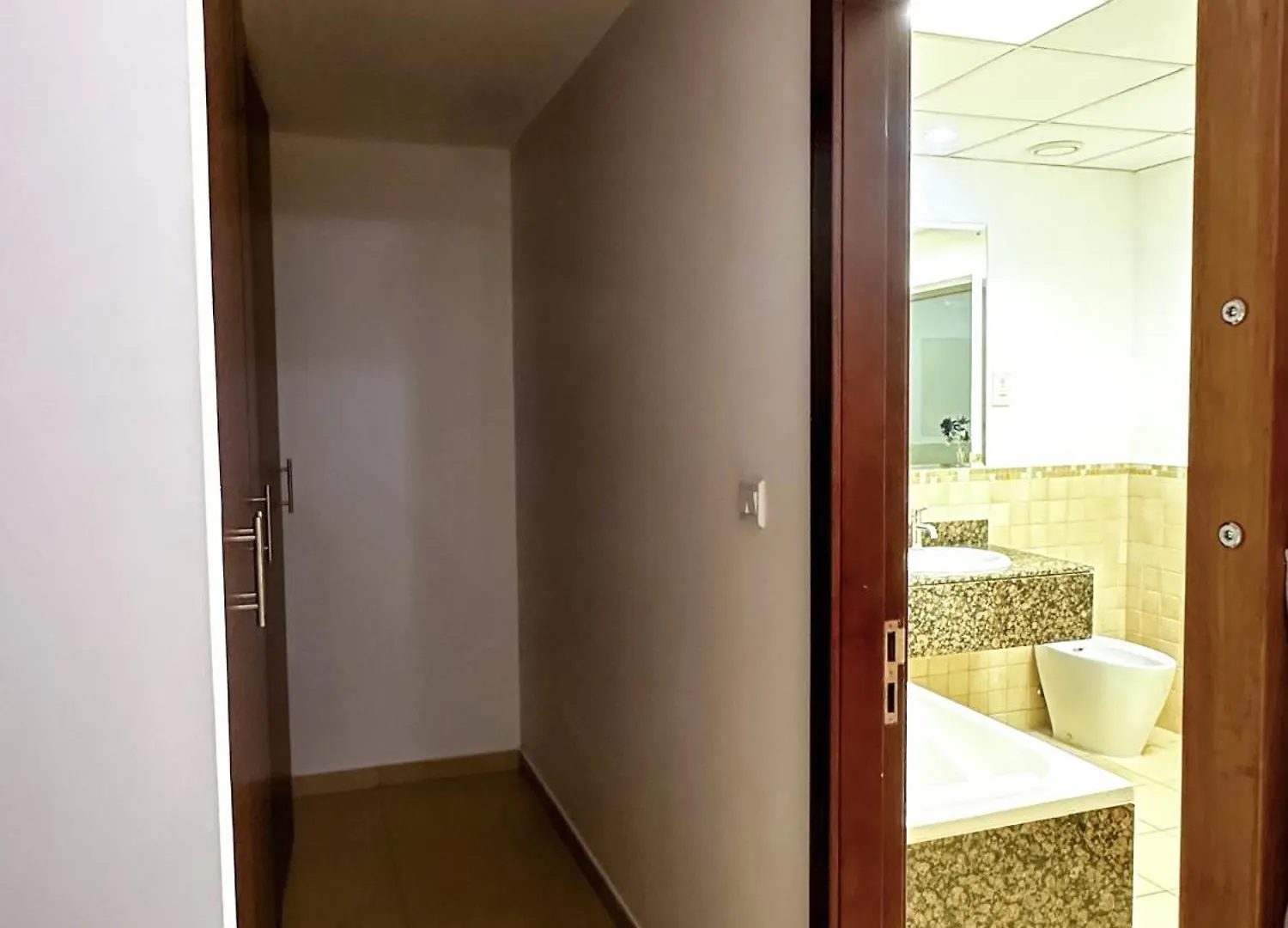 Dubai Host - Beach Hostel Jbr