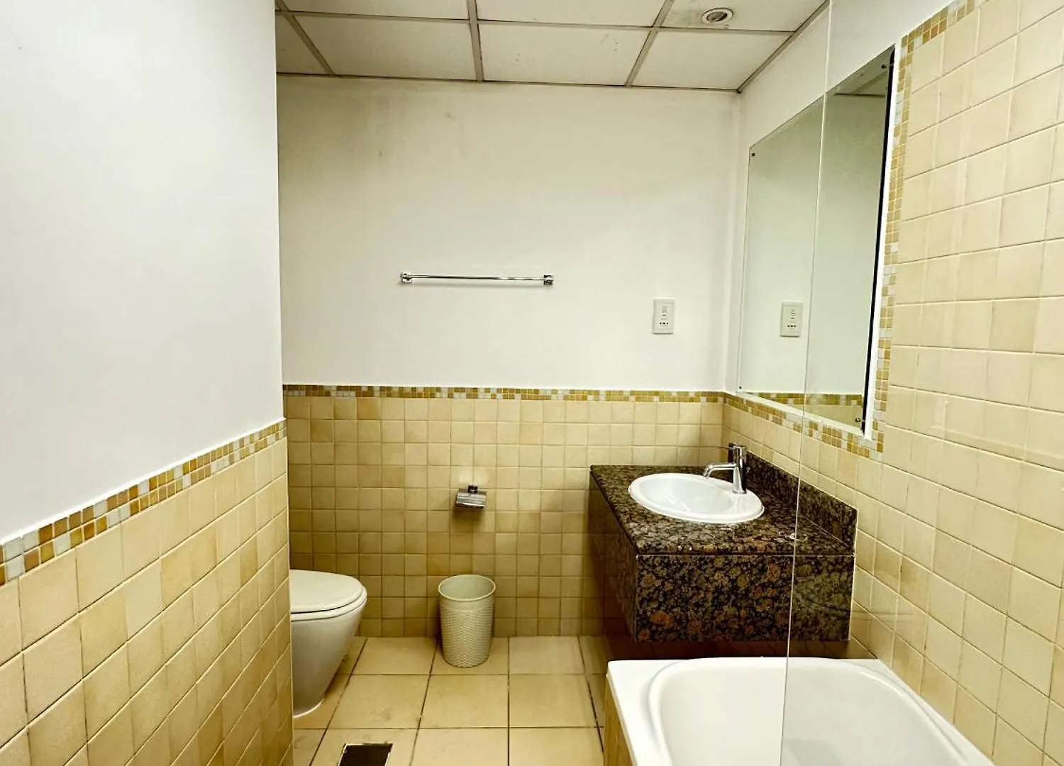 Dubai Host - Beach Hostel Jbr United Arab Emirates